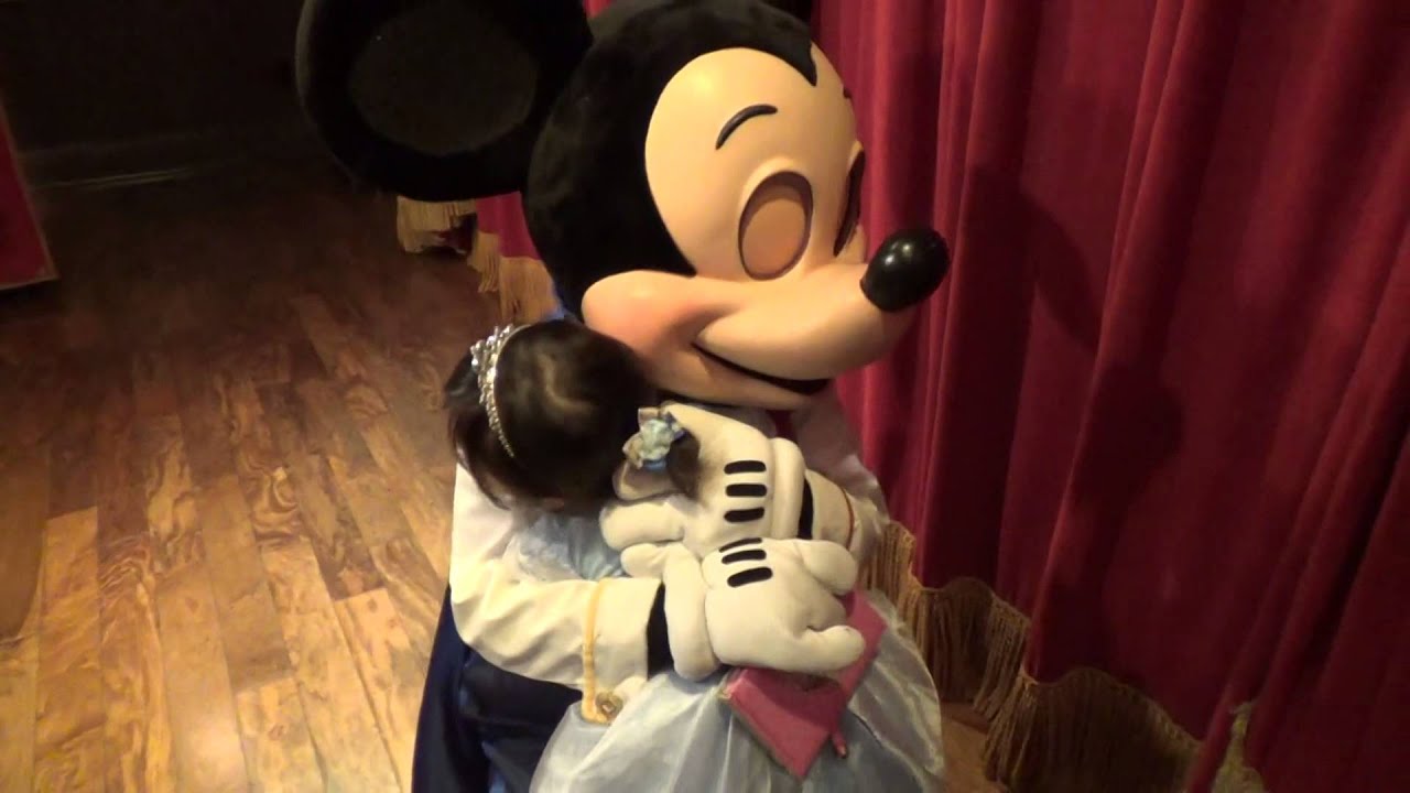 Walt Disney World マジックキングダム　ミッキーとグリーティング meet Mickey