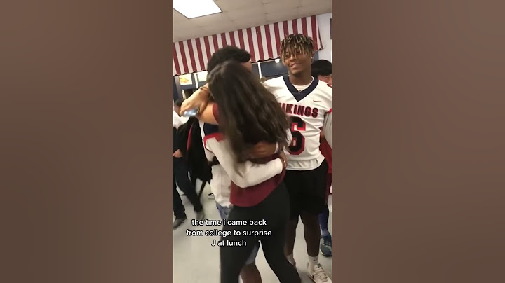 She was so nervous to surprise her boyfriend 😬❤️ #shorts