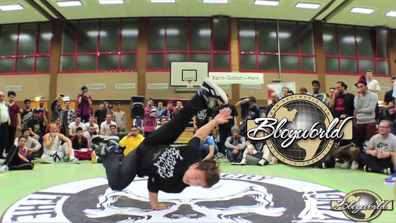 Blond vs Kill [THROWBACK] ▶ BATTLE CRY 2012 ◀ ⓒ .BBoy World | Germany