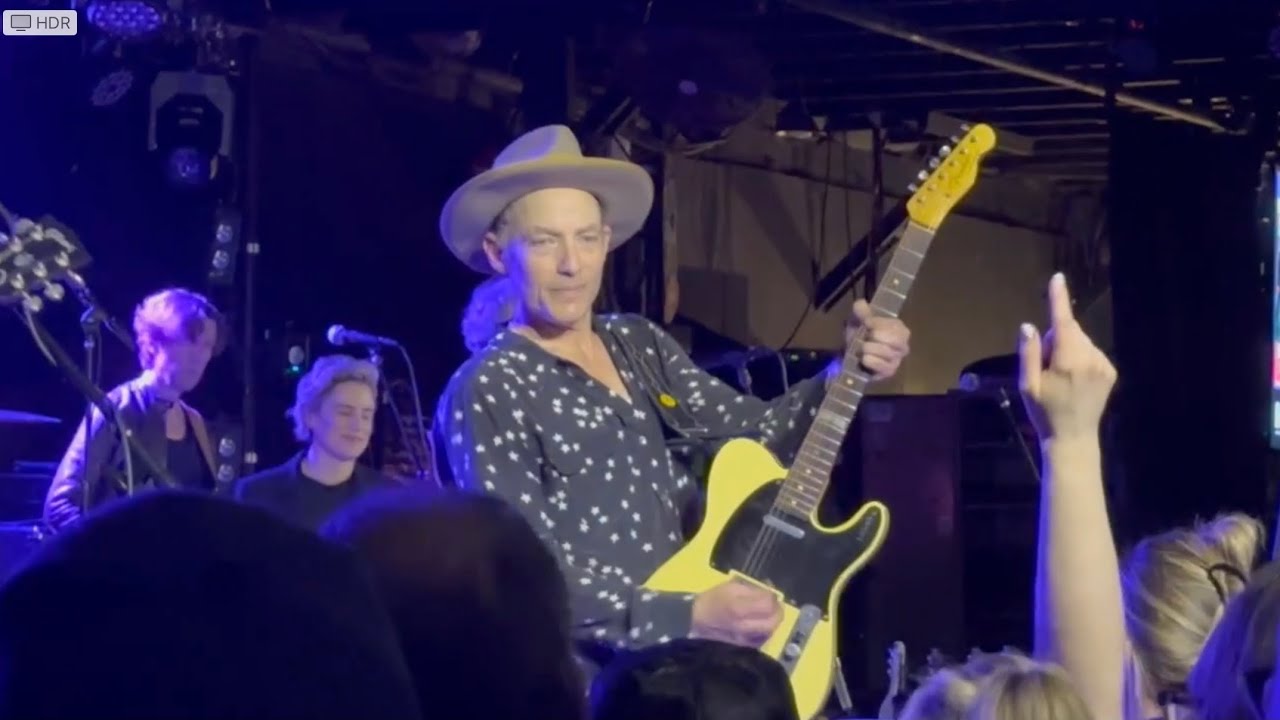 The Wallflowers, American Girl (Tom Petty cover), Stone Pony concert