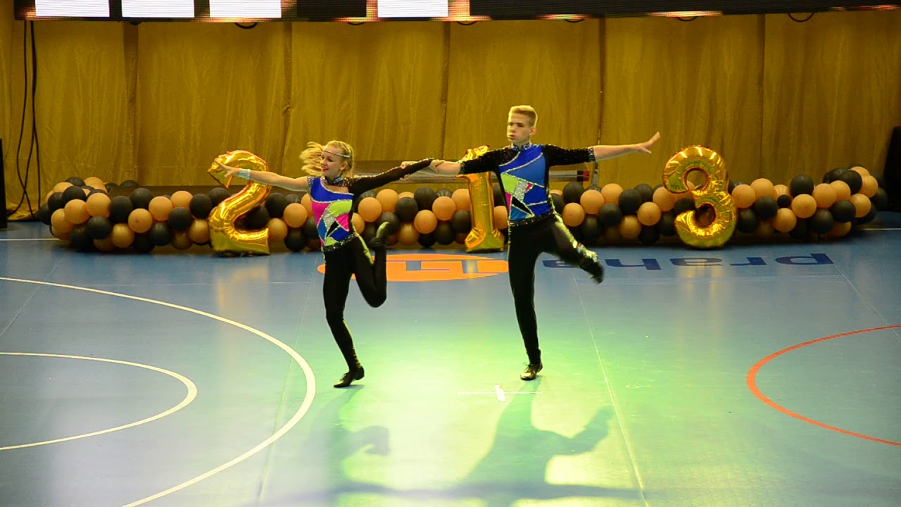 Polyánki Benedek - Fórián Kata, 1. místo  [www.rokenrol.cz]