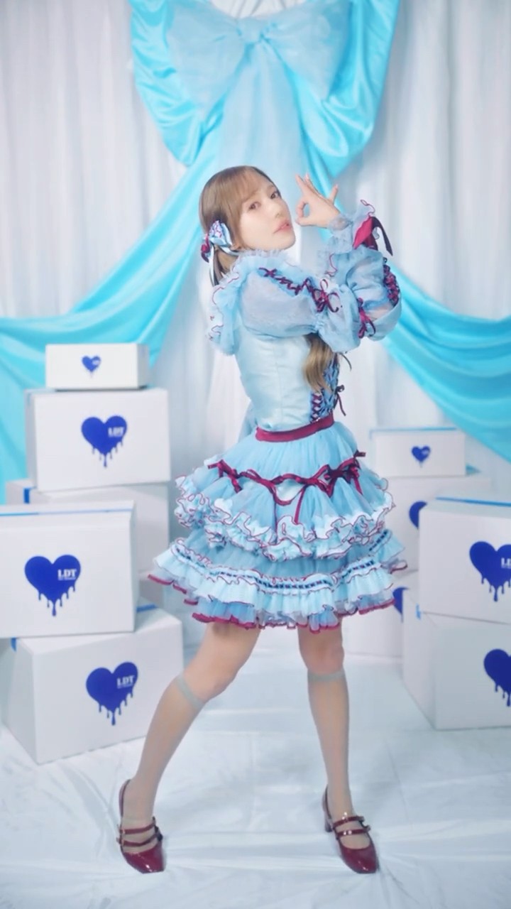 劇薬中毒」歌唱衣装 全身Dance ver.🩵❤️#イコールラブ #イコラブ