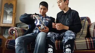 Dori̇tos Ri̇sk 2,0 Acili Yedi̇k Parmamizi Mavi̇ye Boyadi