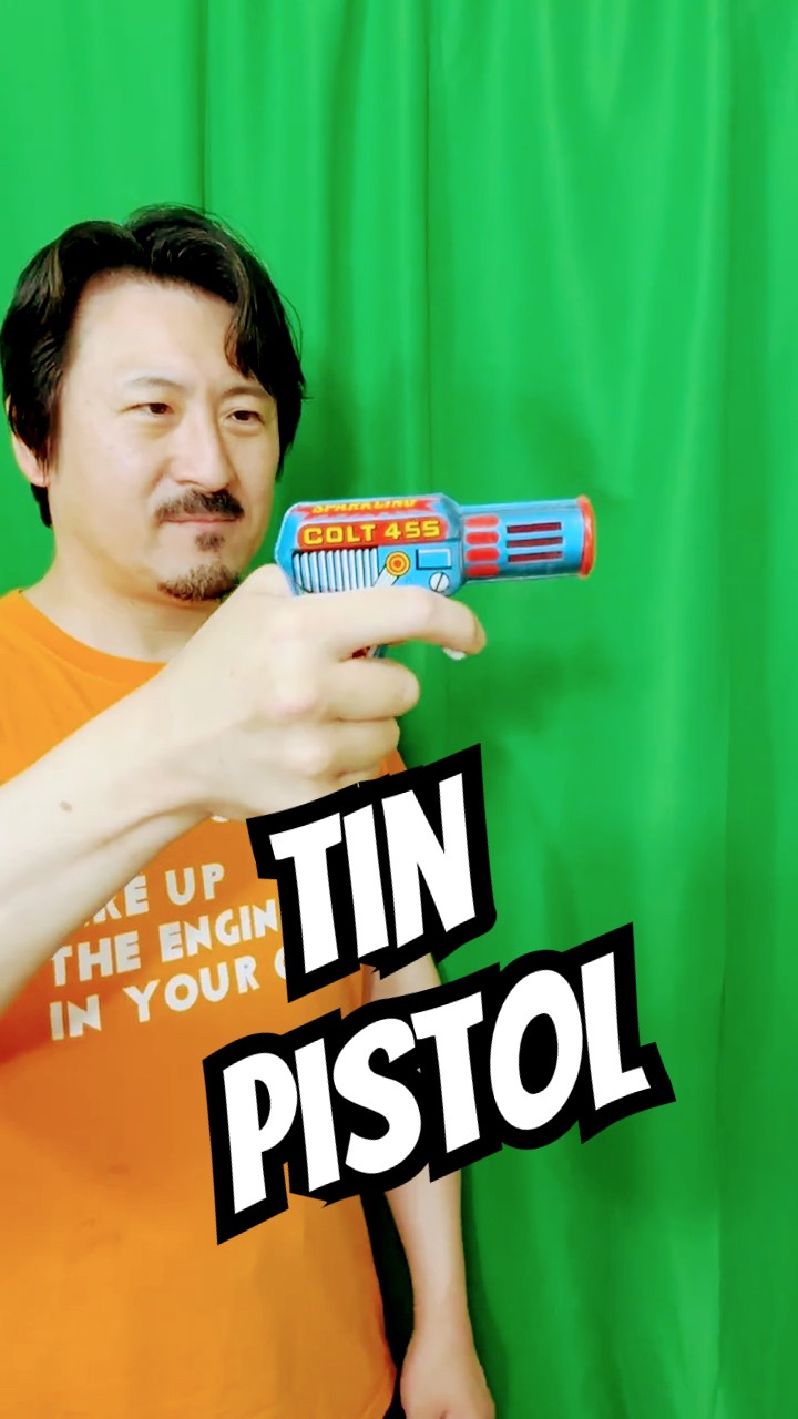 This tin pistol I bought on Mercari is pure Showa-era nostalgia