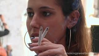 girl smoking 🚬🚬🚬🚬