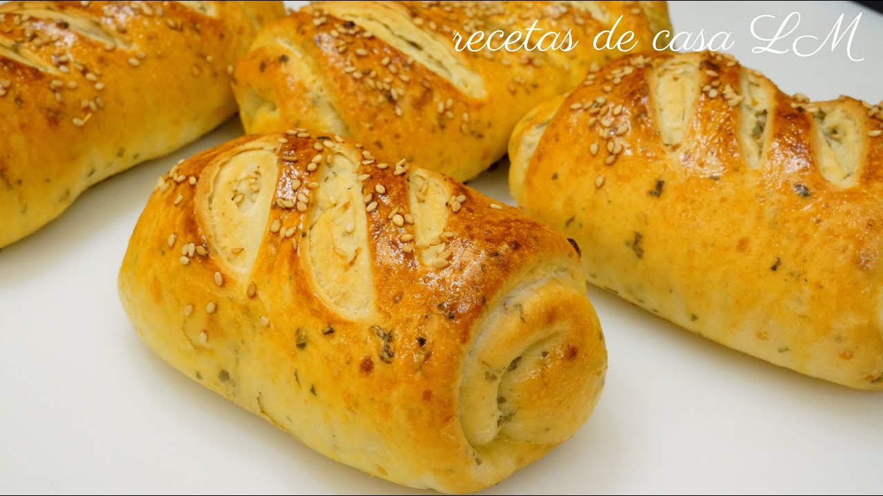 BOLLITOS SALADOS RELLENOS CON UN SABOR EN LA MASA QUE TE ENCANTARÁ RECETA FÁCIL Y RÁPIDA