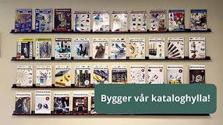 Vi Bygger Hyllor För Våra Kataloger