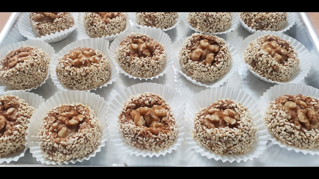 מתכון לעוגיות שקדים-Almond cookies.)גם לפסח)