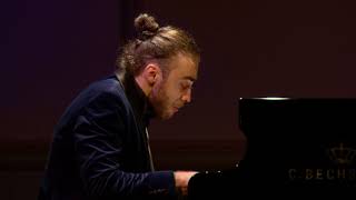 Daniel Ciobanu performs George Enescu's Carillon Nocturne