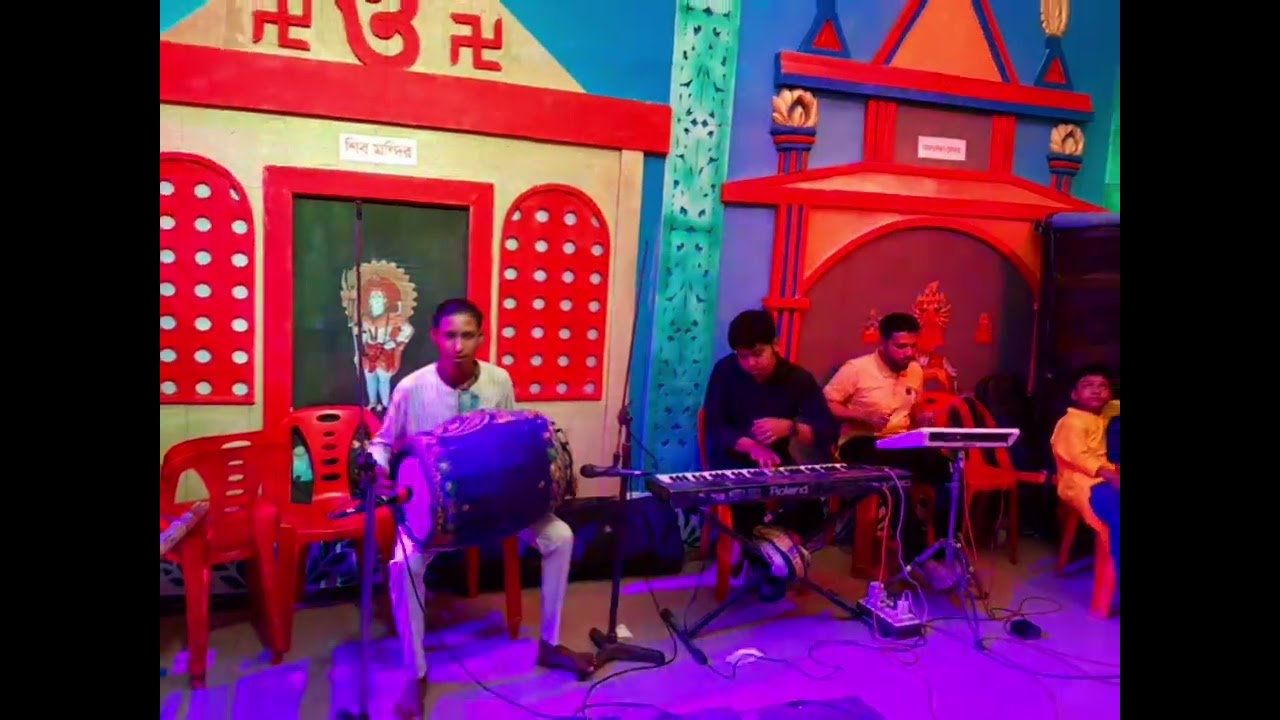 ' টিংকু দার ঢাকের সুরে -মধু মালতি ' বাসন্তী পুজোর সন্ধ্যা আরতী কিবোর্ড : অরুপ বড়ুয়া,  রাজাপুর লেইন