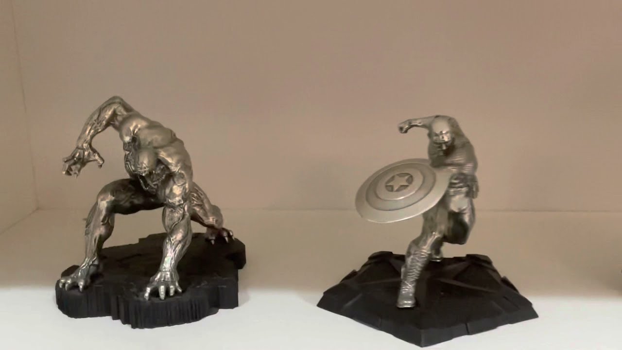 Unboxing Captain America (Royal Selangor)