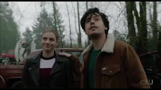 Riverdale 5x09 Jughead and Betty question a man about Polly’s disappearance | Riverdale Season 5