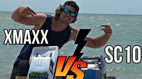 Traxxas Xmaxx VS Team Associated SC10