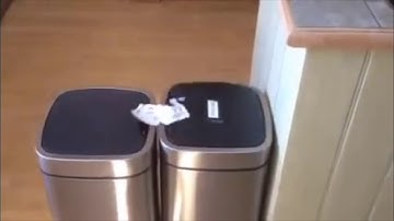 Dad laughing at talking robot bins (EARRAPE)