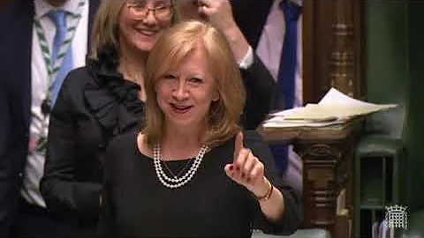 Commons in STITCHES as Deputy Speaker Laing says s...