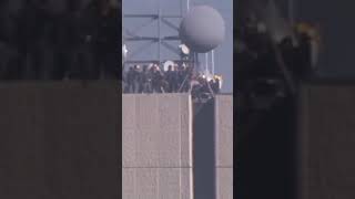 Phoenix officials make contact with individual climbing high-rise tower in downtown Phoenix #shorts