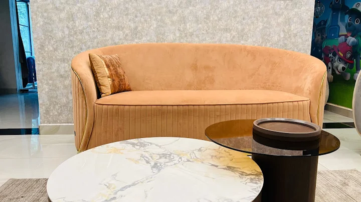 “Embrace Elegance and Glamour with our Eric model sofa designed in a pink Fabric! 💕✨ #fezmo