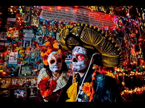 Video: Dia De Los Muertos, Ritual, Dan Rahsia Orang Mati - Matador Network