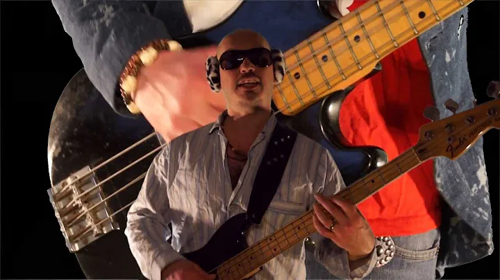 I Like To Slap My Bass