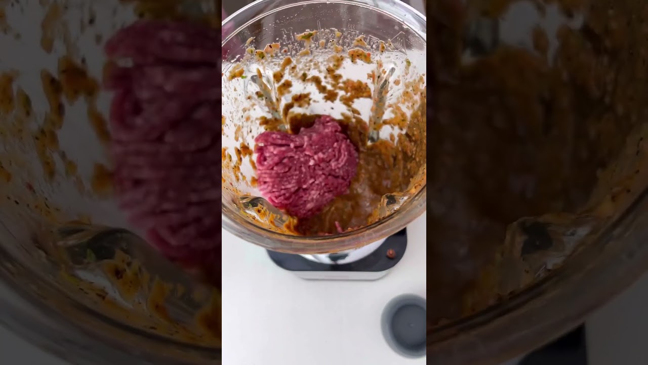 15 DAKİKADA PRATİK LAHMACUN YAPIMI
