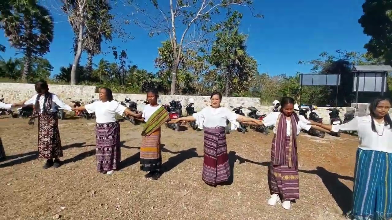 Tarian Gampang Hala oleh SMA Negeri 11 Kupang