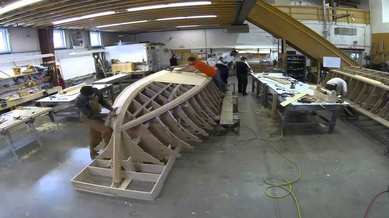 Building of a Cold-Molded 22ft Center Console - YouTube