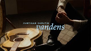 Video thumbnail of "Justinas Jarutis - vandens"