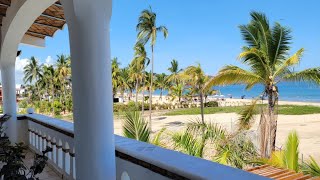 Guayabitos, Nayarit. Hermosa Casa en venta a pie de playa. Beautiful beach front house FOR SALE!