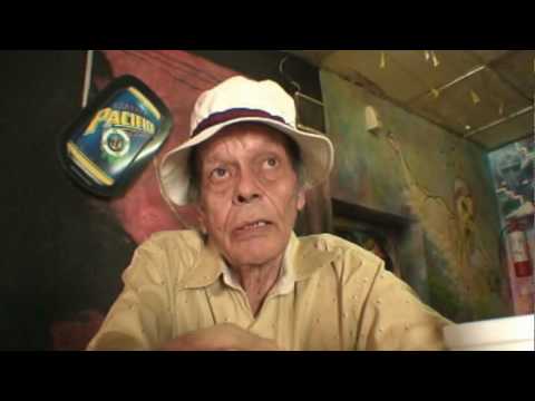 Una pluma flotando en el tiempo / Documental (Part...