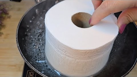 Look what I did by throwing toilet paper into boiling water !