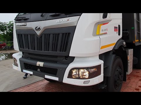 Mahindra Blazo X 28 Truck
