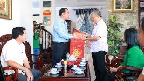 Lãnh đạo tỉnh thăm, chúc Tết gia đình chính sách