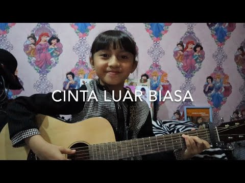 Cinta Luar Biasa Andmesh Kamaleng Alyssa Dezek Cover Youtube