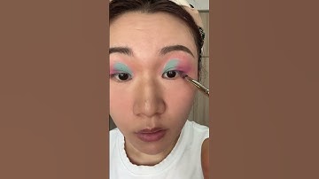 HUDA BEAUTY MERCURY RETROGRADE GRWM