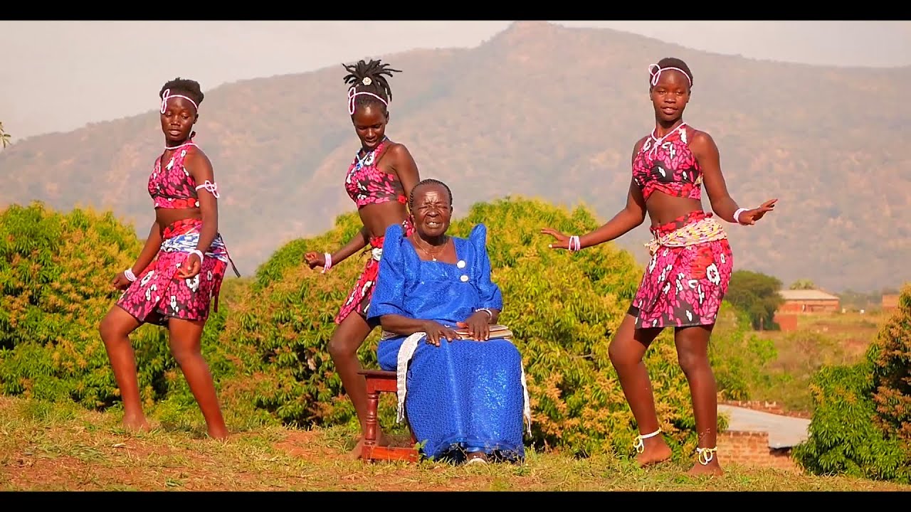 Pwoch Bot mego Parasede Achan by Lucky David Wilson [New Traditional Music Video 2022]