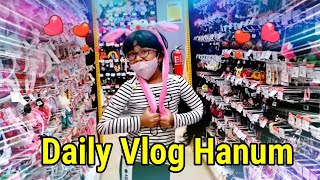 DAILY VLOG HANUM: YUK BANTU HANUM MEMILIH PERALATAN SEKOLAH KARAKTER LUCU || Shafeea Hanum