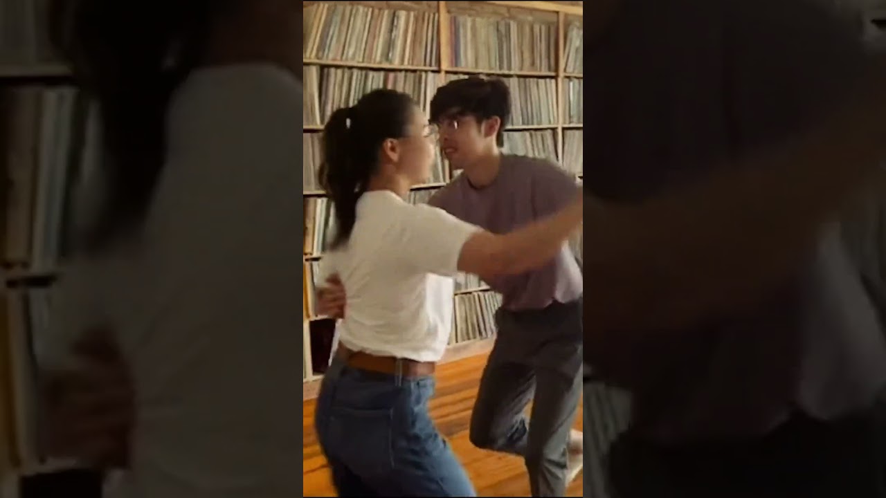 Lindy hop | The Card Game #socialswing #swing #socialswingtv #dance #myb #social #card #juego #juego