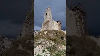 Čachtice, kastelo kun (eble) sanga historio