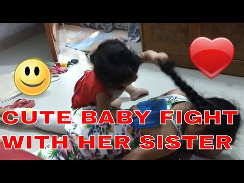 sisters-cute-fight