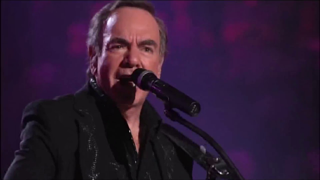 NEIL DIAMOND EN EL MADISON SQUARE GARDEN - STREET LIFE/CHERRY CHERRY/GRACIAS AL SEÑOR POR LA NOCHE.-