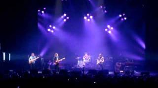 Arctic Monkeys - Still Take You Home LIVE @ Lotto Arena