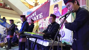 #suarapojokpanggung #cinjaw #dbabeband Lampu Merah - d’Babe Band cover