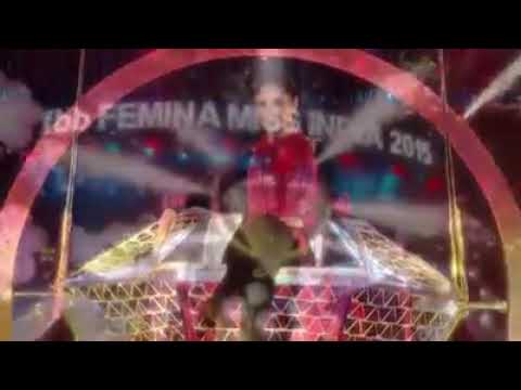 استعراض كارينا كبور في حفل توزيع الجوائز 2015 