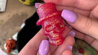 Resin skulls