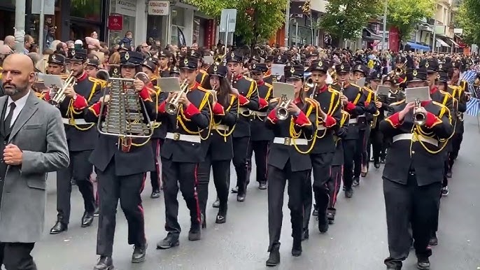 Αποκριάτικη Παρέλαση Κοζάνης 2018 - YouTube