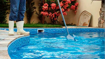 O que faz o piscineiro?