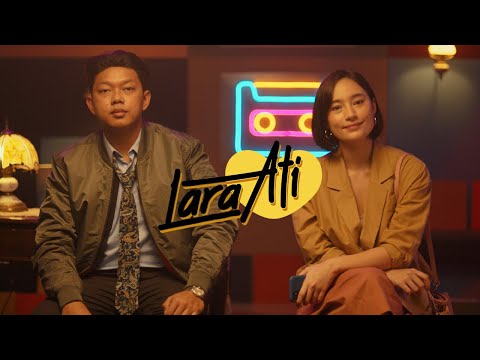 LOOK & FEEL FILM LARA ATI