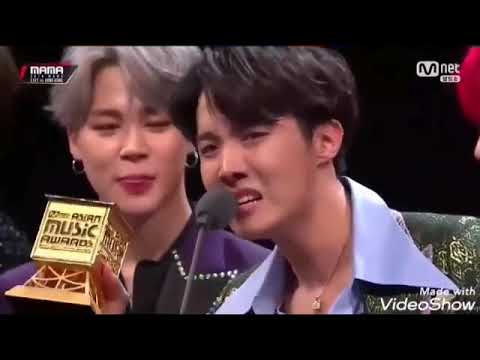 بكاء اعضاء بتس على اغنية هندية حزينة 