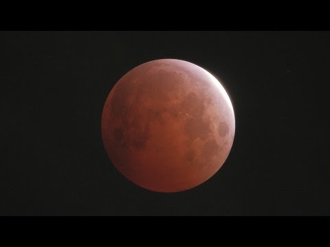 皆既月食 (前半) 近くに天王星も 2014/10/08 Total Lunar Eclipse, Uranus