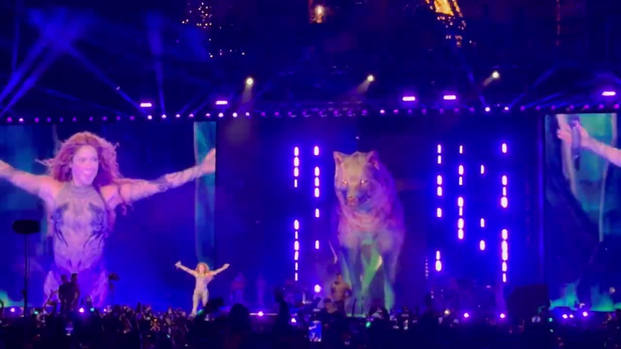 Shakira-2026-El Salvador Amazing Concert-Thank you Shakira- We love you.
